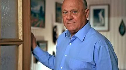 Владимир Меньшов: «Запад нашёл ещё один повод демонизировать Россию» Владимир Меньшов: «Запад нашёл ещё один повод демонизировать Россию»