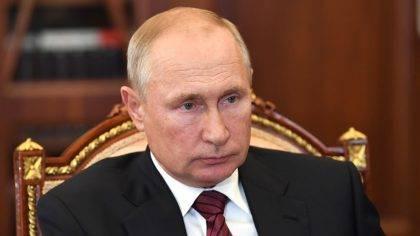 Дочь Путина испытала российскую вакцину от коронавируса Дочь Путина испытала российскую вакцину от коронавируса