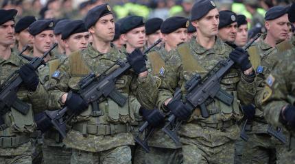 Против кого США готовит армию Косово и вкладывает в нее миллионы Против кого США готовит армию Косово и вкладывает в нее миллионы