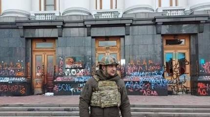 Приметы Украины этих дней – погром, война, лекарства для коней Приметы Украины этих дней – погром, война, лекарства для коней