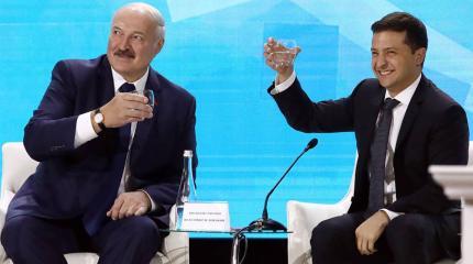 Лукашенко о Зеленском: «Володя адекватный, но у него не хватает сил» Лукашенко о Зеленском: «Володя адекватный, но у него не хватает сил»