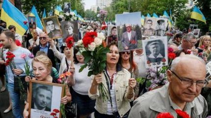 «Орки майдана» не смогли помешать украинцам отпраздновать День Победы «Орки майдана» не смогли помешать украинцам отпраздновать День Победы