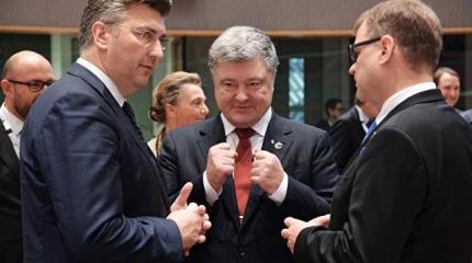 Партнерские отношения. Лукашенко не приехал, а Порошенко попрошайничал Партнерские отношения. Лукашенко не приехал, а Порошенко попрошайничал