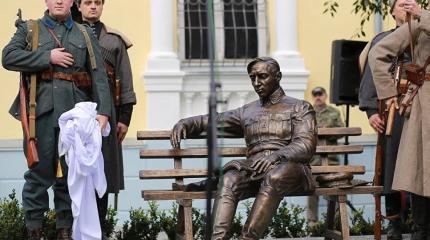 Киевские наци за уничтожение евреев на Украине Киевские наци за уничтожение евреев на Украине
