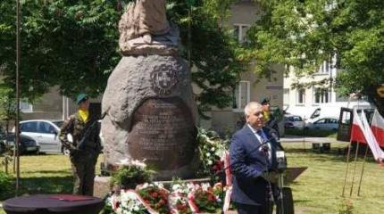 Украина прячется от правды о Волыни