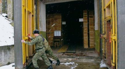 «Киев фактически окружен, а они разглагольствуют» «Киев фактически окружен, а они разглагольствуют»