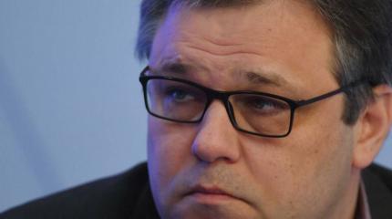 Мирошник: Зеленского бьют по больному — по Ермаку! На отставку дали 10 дней Мирошник: Зеленского бьют по больному — по Ермаку! На отставку дали 10 дней