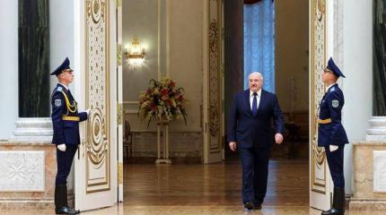 «Никакого транзита и никаких преемников»: Лукашенко исполнит волю народа «Никакого транзита и никаких преемников»: Лукашенко исполнит волю народа