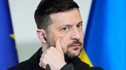 Наезжая на Лукашенко, Зеленский кличет собственную смерть