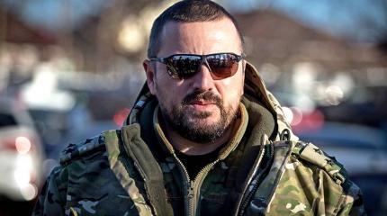 Луганск контролируют Корнет и «вежливые люди» из Донецка Луганск контролируют Корнет и «вежливые люди» из Донецка