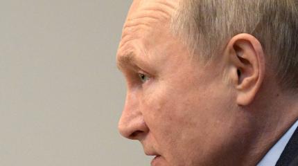 Путин назвал "мразями и уродами" организаторов "групп смерти"