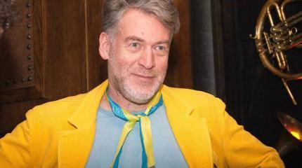Сталин и любитель «баварского» Артемий Троицкий во рву Сталин и любитель «баварского» Артемий Троицкий во рву