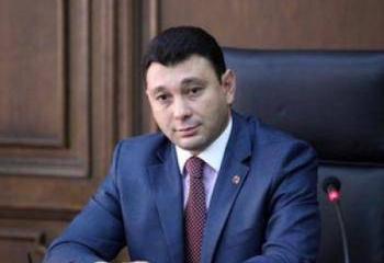Эдуард Шармазанов: Политическая элита Турции повсюду видит призрак армян
