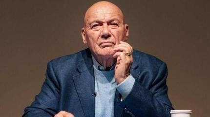 Как Владимир Познер военные годы неподражаемо «подсчитал» Как Владимир Познер военные годы неподражаемо «подсчитал»