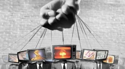 Как не свихнуться от разных политических реальностей, обуявших наши СМИ Как не свихнуться от разных политических реальностей, обуявших наши СМИ
