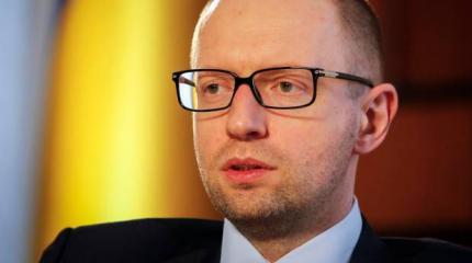 Яценюк подложил «конкретную» свинью Меркель Яценюк подложил «конкретную» свинью Меркель