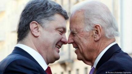Порошенко на поклоне у кураторов: Байден поддержал Киев — морально Порошенко на поклоне у кураторов: Байден поддержал Киев — морально