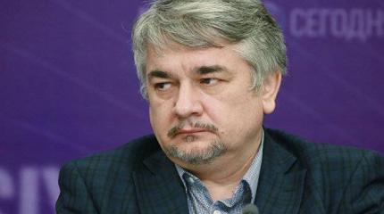 Ищенко: Киеву нужна очень крупная провокация со стрельбой Ищенко: Киеву нужна очень крупная провокация со стрельбой