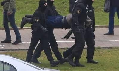В Минске успешно зачищен Беломайдан В Минске успешно зачищен Беломайдан