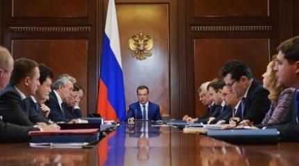 Правительство РФ – это еще не власть. Как сделать его сносной властью? Правительство РФ – это еще не власть. Как сделать его сносной властью?