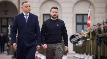 Зеленский хочет больше – сдать Украину Польше Зеленский хочет больше – сдать Украину Польше