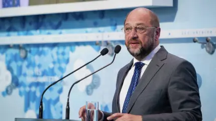 Мартин Шульц: ЕС не увязывает минские договоренности с делом Савченко Мартин Шульц: ЕС не увязывает минские договоренности с делом Савченко