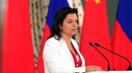Симоньян тонкой иронией «уложила на лопатки» главу МИДа Британии Ханта Симоньян тонкой иронией «уложила на лопатки» главу МИДа Британии Ханта