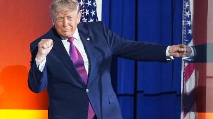 Трамп счел себя коммунистом, достойным стоять в одном ряду с Лениным