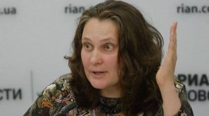 Монтян высмеяла Порошенко, «опозорившегося» на школьной линейке Монтян высмеяла Порошенко, «опозорившегося» на школьной линейке
