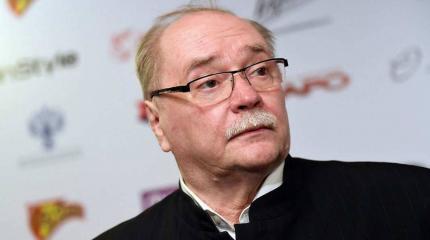 Депутат Бортко: Жду, когда от позора «ЕдРа» отречется еще и Медведев Депутат Бортко: Жду, когда от позора «ЕдРа» отречется еще и Медведев