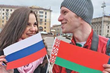Избавить от влияния: Украина обязана освободить Беларусь от русских Избавить от влияния: Украина обязана освободить Беларусь от русских