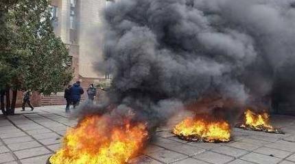 «Срывайпломбный гарант», потрясание томосом и европейским Техасом
