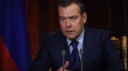 «Сроки истекают»: на Западе увидели скрытый ультиматум в словах Медведева