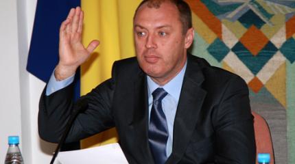 В Полтаве объявлен майдан: горсовет захвачен, мэр Мамай пропал В Полтаве объявлен майдан: горсовет захвачен, мэр Мамай пропал