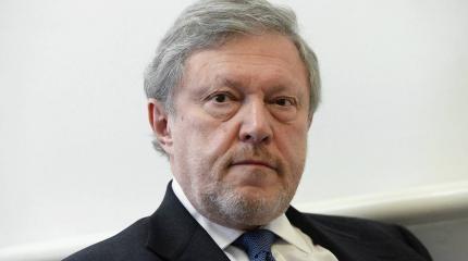 Явлинский: Украина не сможет победить Россию на поле боя Явлинский: Украина не сможет победить Россию на поле боя