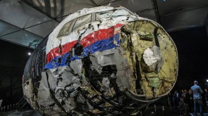Крушение MH17: у России есть два ответа на обвинения Запада Крушение MH17: у России есть два ответа на обвинения Запада