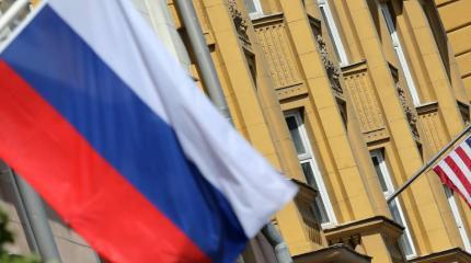 Дипломаты без работы Дипломаты без работы