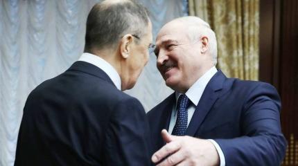 Зачем Москва поддерживает Лукашенко «в ущерб» собственной репутации Зачем Москва поддерживает Лукашенко «в ущерб» собственной репутации