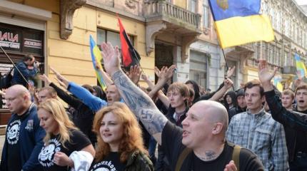 Сценарий сближения РФ и Украины: без зачистки националистов не обойтись Сценарий сближения РФ и Украины: без зачистки националистов не обойтись