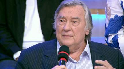 Проханов: «Россия опаздывает с войной на Донбассе» Проханов: «Россия опаздывает с войной на Донбассе»