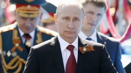 Президент России возвращает своей родине былое величие Президент России возвращает своей родине былое величие
