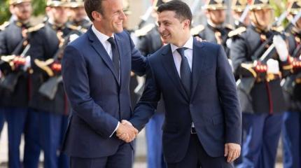 Меж двух огней: Как Зеленский к Макрону съездил Меж двух огней: Как Зеленский к Макрону съездил