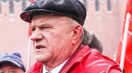 Геннадий Зюганов посоветовал Путину почитать Ленина Геннадий Зюганов посоветовал Путину почитать Ленина