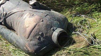В Польше обезглавили скульптуру маршала Рокоссовского В Польше обезглавили скульптуру маршала Рокоссовского