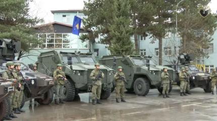 США продолжают активно накачивать Косово вооружением