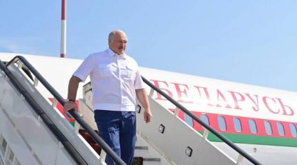 Зачем Лукашенко экстренно вылетел на встречу с Путиным Зачем Лукашенко экстренно вылетел на встречу с Путиным