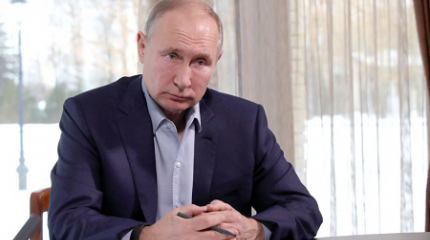 Путин объяснил причины протестной активности в России Путин объяснил причины протестной активности в России