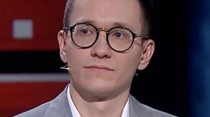 «Как пробка из бутылки»: Дудаков объяснил срочный выезд Зеленского в США «Как пробка из бутылки»: Дудаков объяснил срочный выезд Зеленского в США