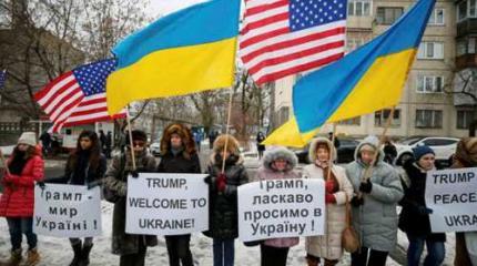 Итоги украинской недели: «Шо воно так воняє?» Итоги украинской недели: «Шо воно так воняє?»