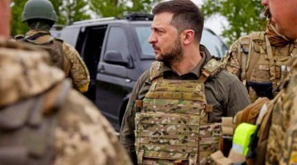 Кто не дает Киеву пойти на переговоры с Москвой? Кто не дает Киеву пойти на переговоры с Москвой?